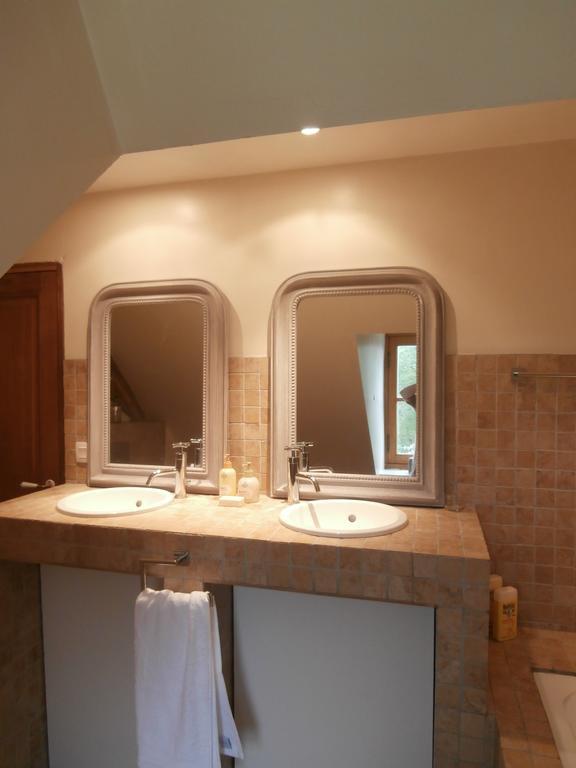 Bed and Breakfast La Tale Chahaignes Номер фото