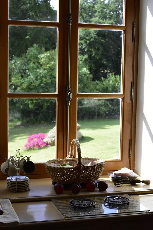 Bed and Breakfast La Tale Chahaignes Экстерьер фото